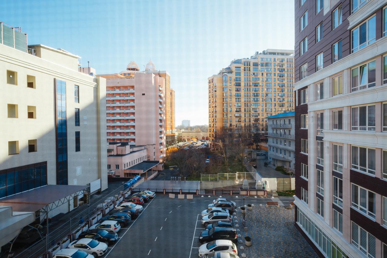Arcadia Vip-Apartments In Golfstream Odessa Exterior foto