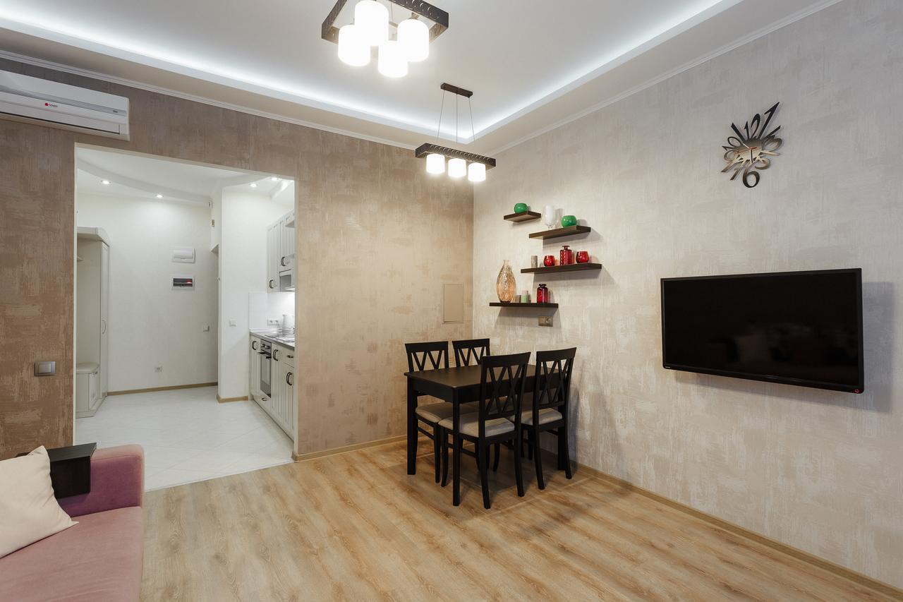 Arcadia Vip-Apartments In Golfstream Odessa Exterior foto